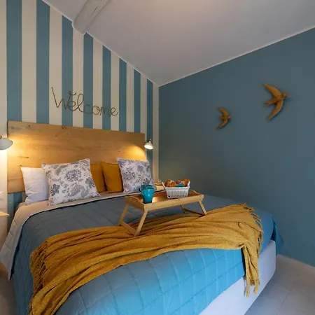 Apartment La Mansarda Del Melograno