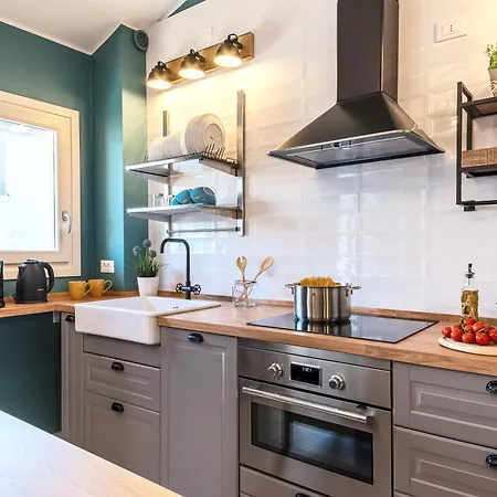 Apartamento La Mansarda Chic By Tuscanywego *
