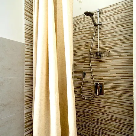 La Mansarda Chic By Tuscanywego Apartment Prato (Prato)